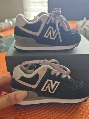 New Balance Kids Black and Gray Lace-Up Sneakers with White Logo